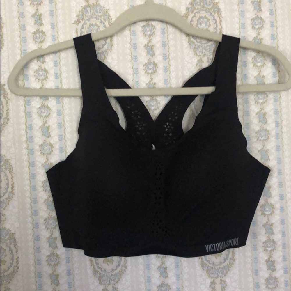 Victoria Secret Angel Max sports bra. Size 36D